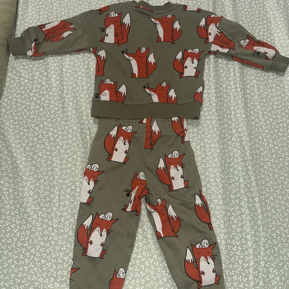 Primark Kids Pajama Set with Fox Design